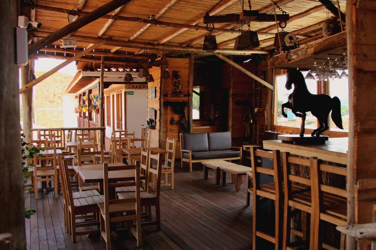 Hotel Villa Alegria Sáchica Extérieur photo
