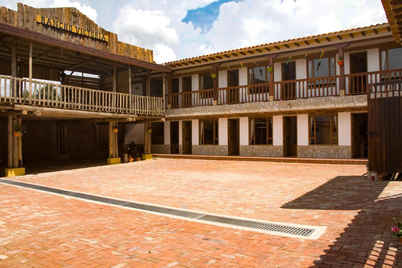 Hotel Villa Alegria Sáchica Extérieur photo